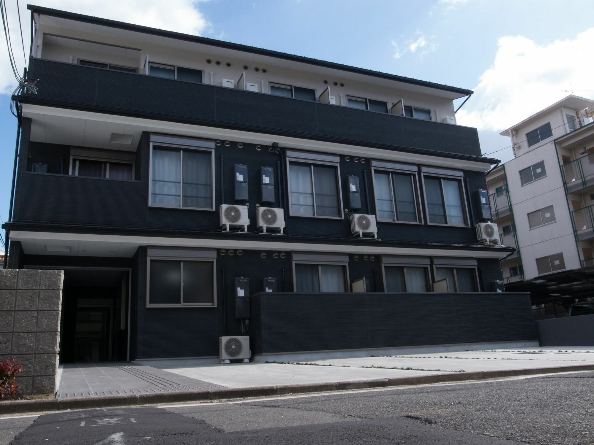 Guest House One More Heart Shichijo Omiya 1 Киото Екстериор снимка